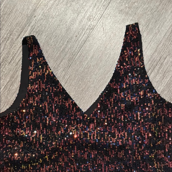 Loft Sequin Black and Gold Women's Top - Picture 4 of 8